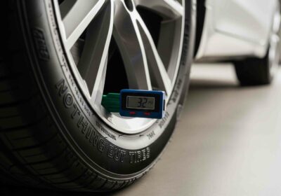 Tire gauge